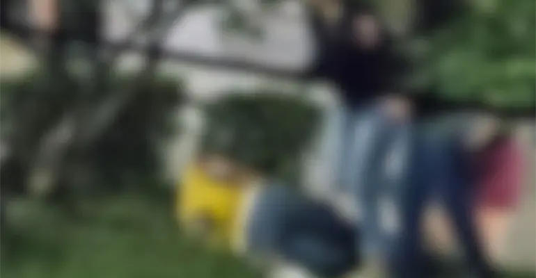 Balean a 2 taqueros frente a base de la Cruz Roja en Jalpa De Méndez