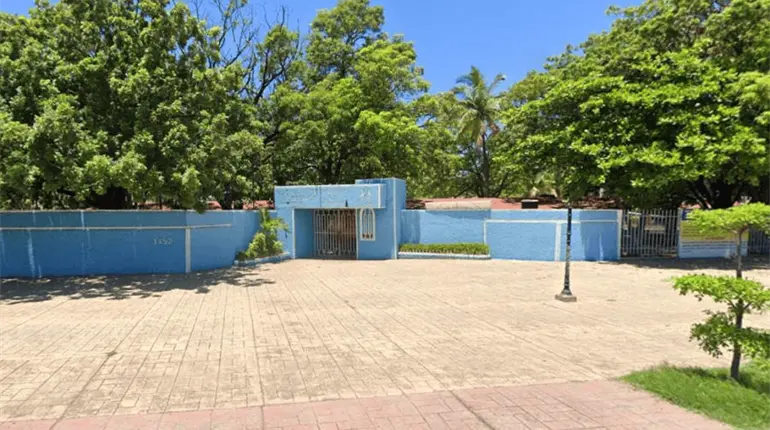 FGE investiga a adolescente que invita a compañeros a matar a sus maestras en Michoacán