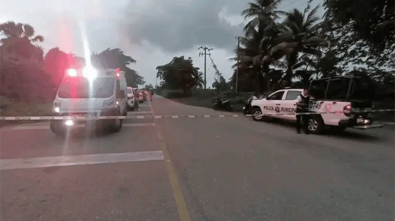 Pemex confirma explosión en Campeche tras fuga de gas en planta de Atasta 