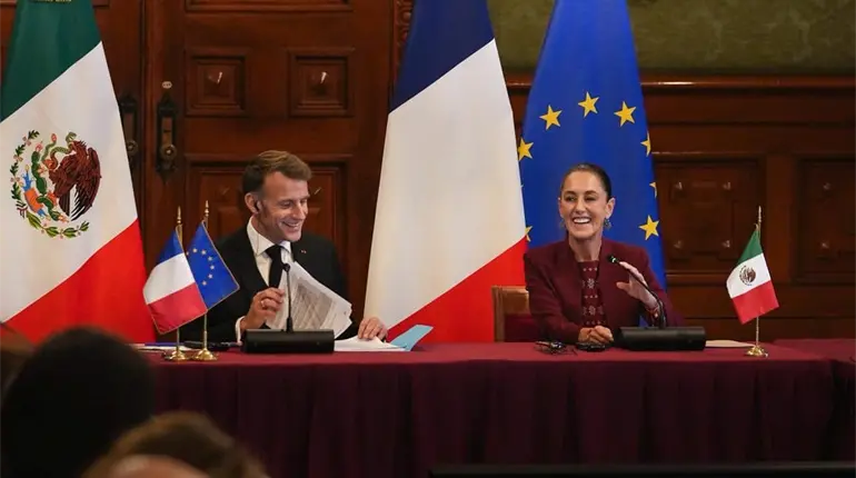 Recibe Sheinbaum a Emmanuel Macron en Palacio Nacional