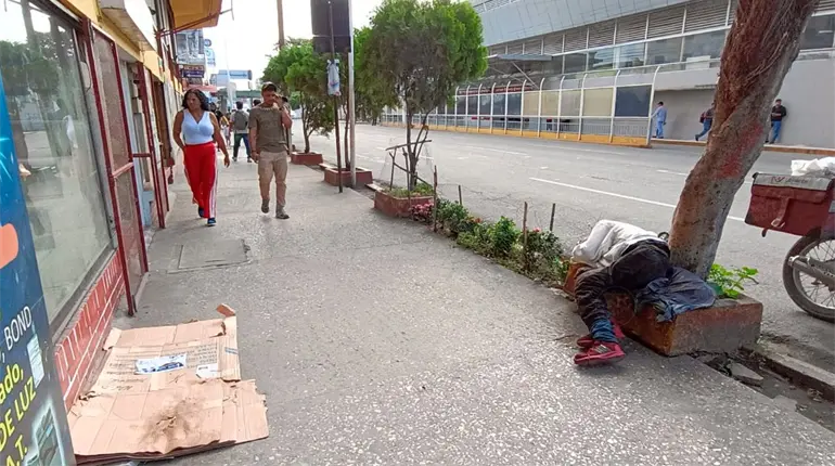 Don José, empresario de Tacotalpa, hoy vive en situación de calle; ciudadanos piden se rescate