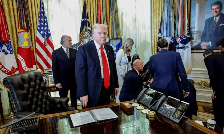 Trump no descarta mantener conversaciones con Venezuela tras ataques en el mar Caribe