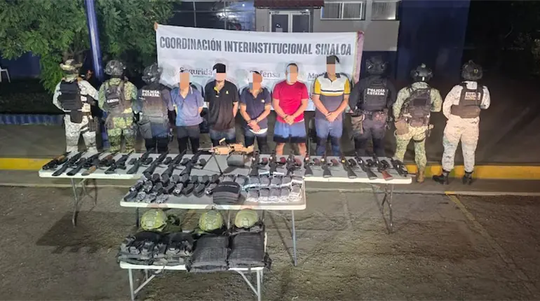 Desmantelan laboratorio clandestino y aseguran armas en Sinaloa