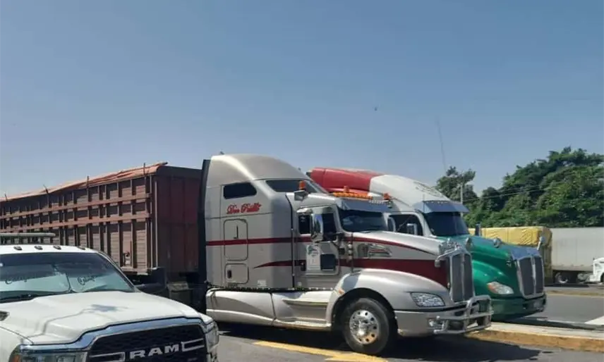 Hay diálogo con integrantes de AMOTAC para evitar manifestación: Semovi