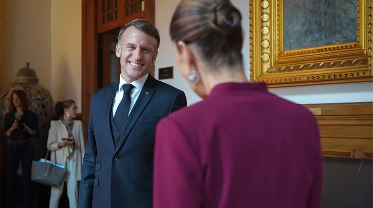 "Gracias presidenta": Macron al concluir su visita a México