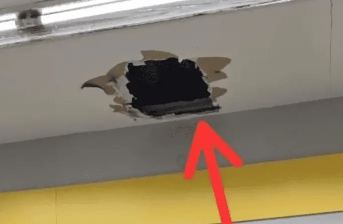 Sujeto ingresa a robar por hueco en azotea a tienda departamental en CDMX