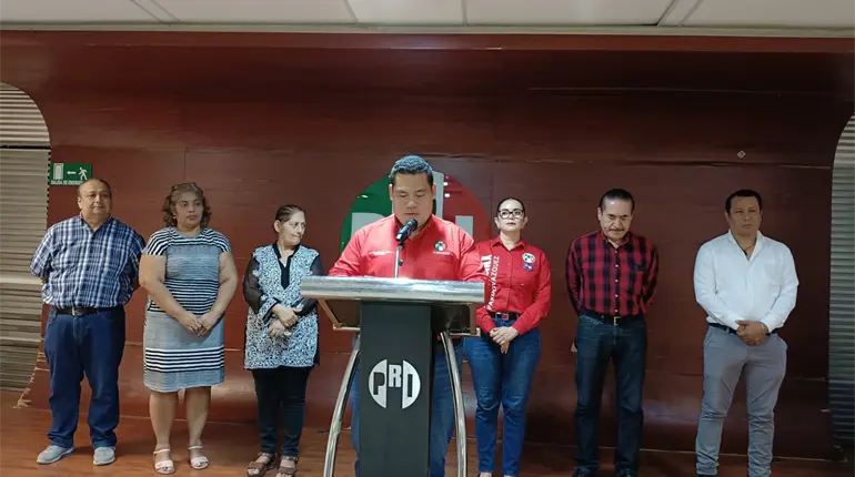 "¡Tabasco se les cae a pedazos": Miguel Barrueta