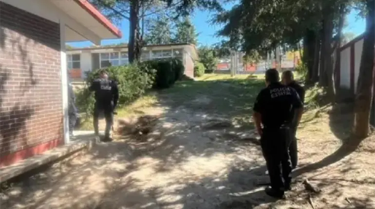 Profesor halla restos humanos en secundaria de Tlaxcala