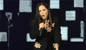 Me pone en peligro, pero no me importa: Ana Gabriel habla sobre el homicidio de Carlos Manzo
