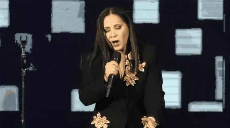 Me pone en peligro, pero no me importa: Ana Gabriel habla sobre el homicidio de Carlos Manzo