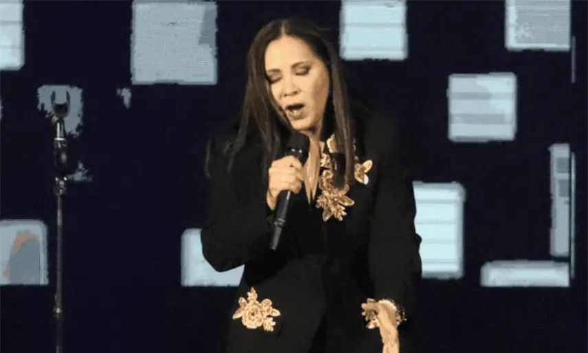 Me pone en peligro, pero no me importa: Ana Gabriel habla sobre el homicidio de Carlos Manzo