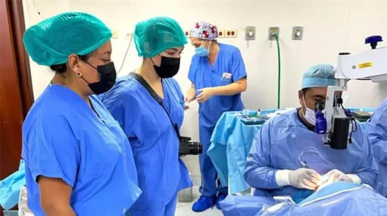 Se superó la meta de mil cirugías de cataratas: Gobernador