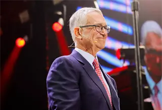 Grupo Salinas amenaza con demandar al SAT