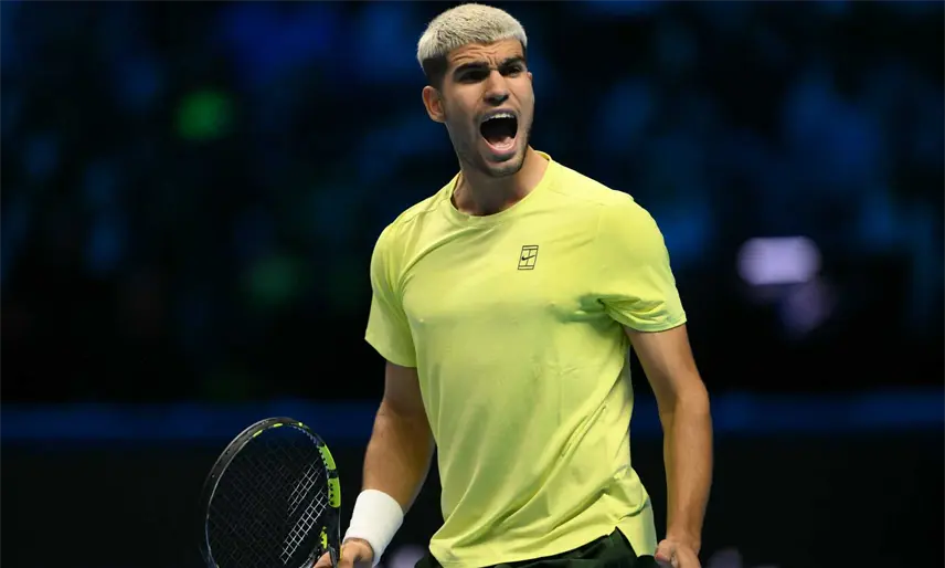 El español Carlos Alcaraz debuta con triunfo en el ATP Finals 2025