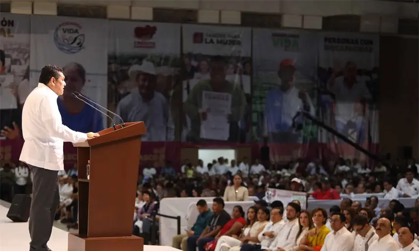 Manuel Andrade "es un mitómano profesional": May tras rechazar recorte de aguinaldos