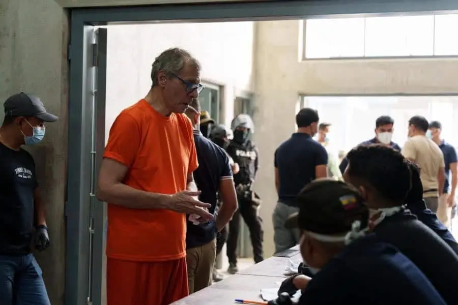 Jorge Glas, exvicepresidente de Ecuador, es trasladado a nueva cárcel de máxima seguridad