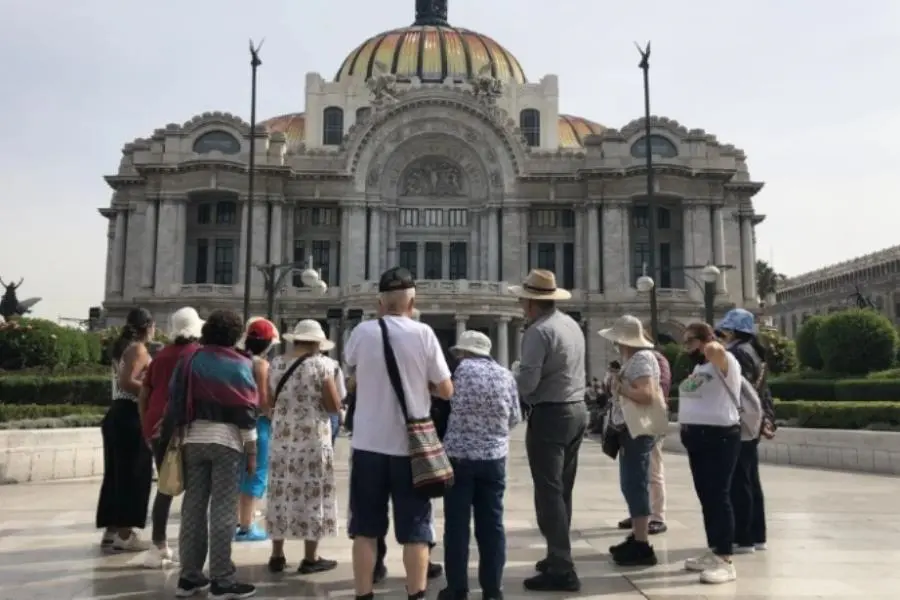 En septiembre turismo internacional que pernoctó en México cayó 3.2%: INEGI