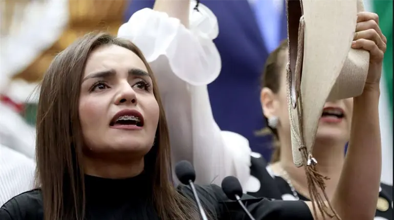 Seguridad de alcaldesa de Uruapan está bajo custodia de la GN: Sheinbaum