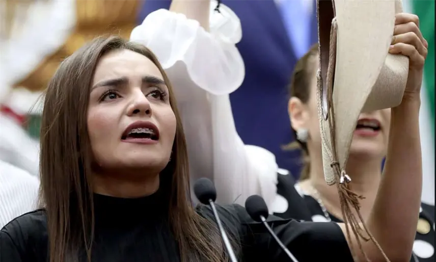 Seguridad de alcaldesa de Uruapan está bajo custodia de la GN: Sheinbaum