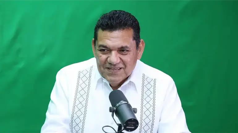 Se chingaron la lana del fondo de pensiones, acusa Javier May