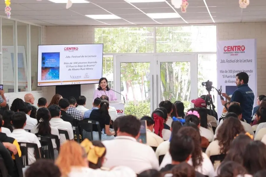 Celebra Osuna Día Nacional del Libro con participación de más de 300 jóvenes