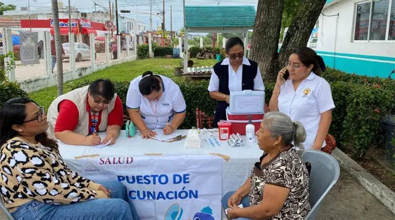 Reporta Salud Tabasco avance del 30% de dosis aplicadas en campaña de vacunación invernal