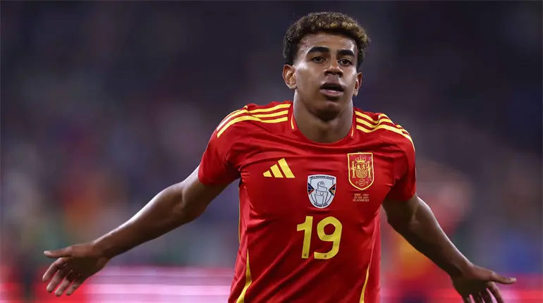 Lamine Yamal es baja de la selección española por incumplir protocolos médicos