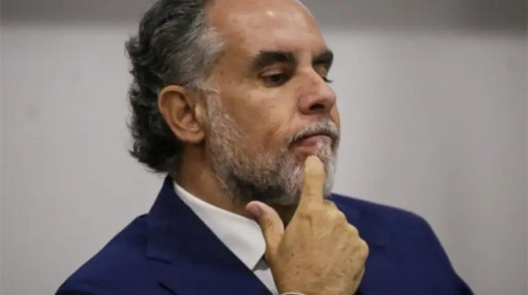 Agencias de control de EE. UU. seguir&aacute;n operando en Colombia, asegura Ministro