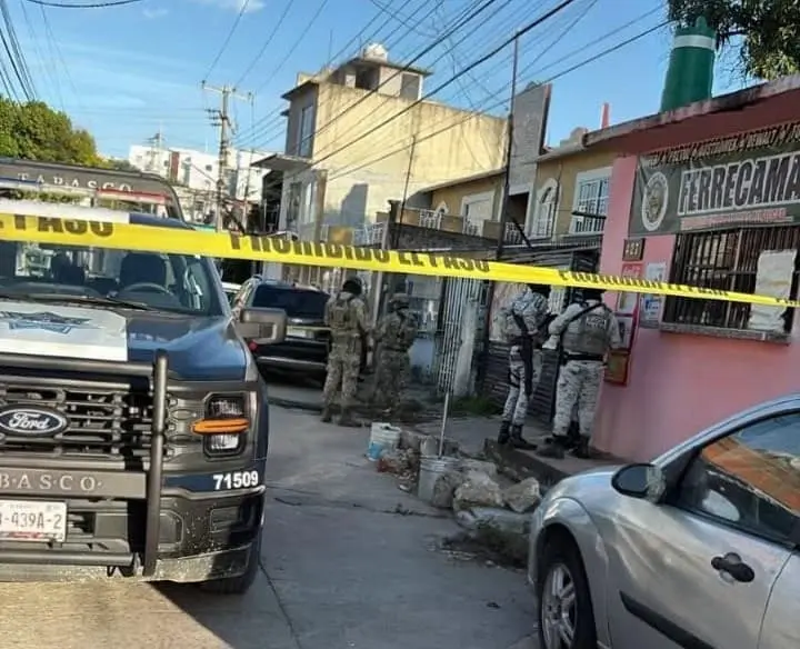 Sujetos armados ejecutan a balazos a un hombre en la colonia El Espejo I, Centro