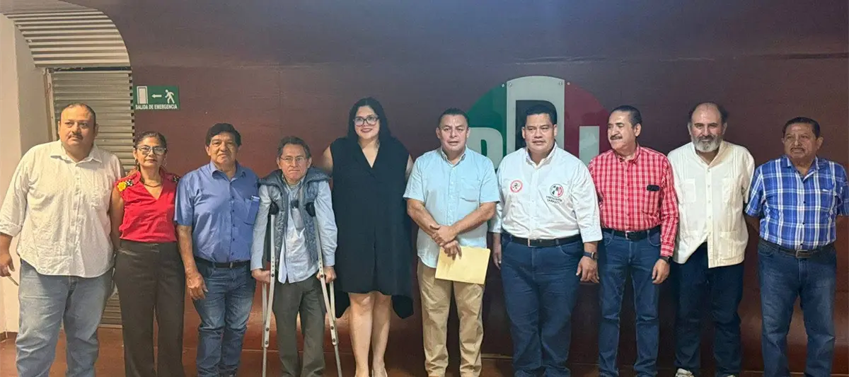 "Es un atraco"; priistas alistan recolección de firmas para frenar reemplacamiento vehicular