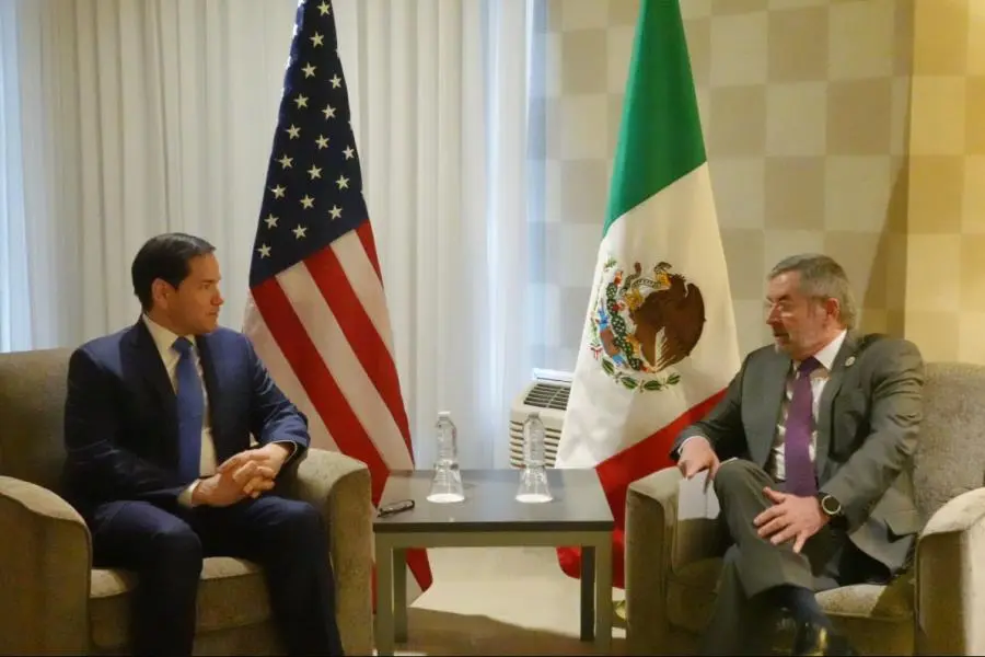 De la Fuente afianza agenda bilateral con Marco Rubio en el G7 en Canadá