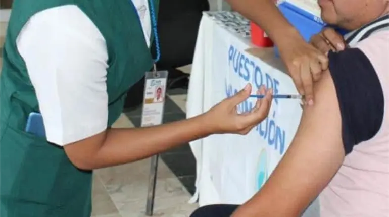 9 mil trabajadores aún pendientes de pasar al IMSS-Bienestar: SNTSA