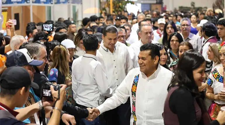 Inaugura May Festival del Chocolate y esperan más de 250 mil visitantes