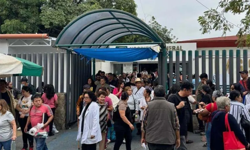Evacuan Hospital del IMSS en Tuxtla Gutiérrez por amenaza de bomba