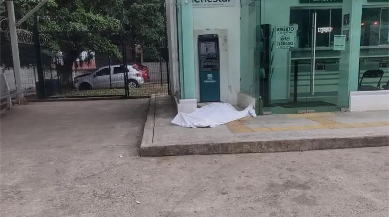 Fallece hombre afuera de Banco Bienestar en Reforma, Chiapas