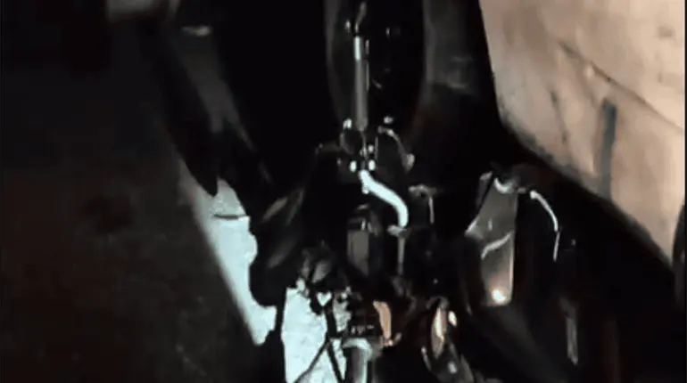 Muere motociclista tras impactarse contra camioneta en la ranchería Plátano y Cacao de Centro