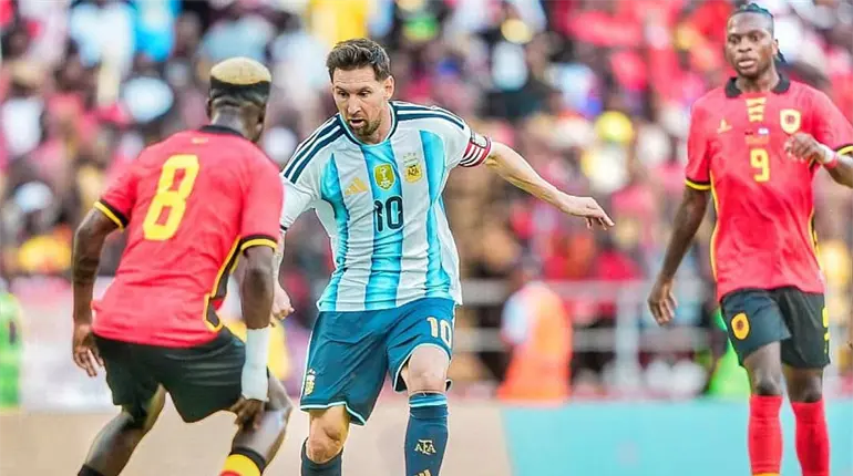 Argentina vence en amistoso a Angola, que pagó 12 millones de euros para celebrar 50 años de independencia