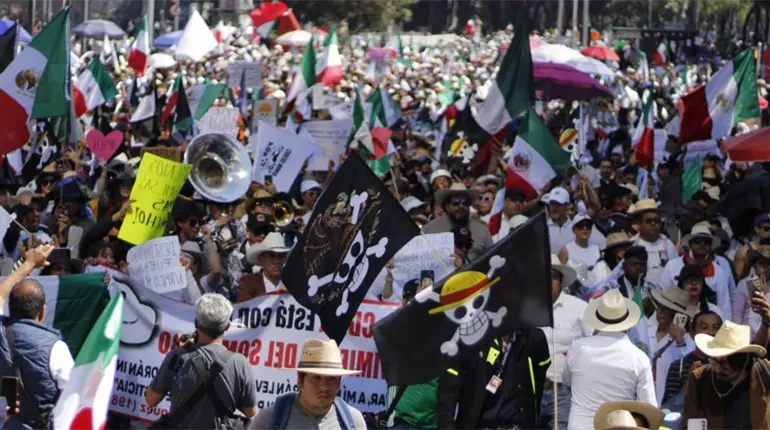 Generación Z marcha en Ciudad de México; movimiento se replica en Michoacán y otros estados del país