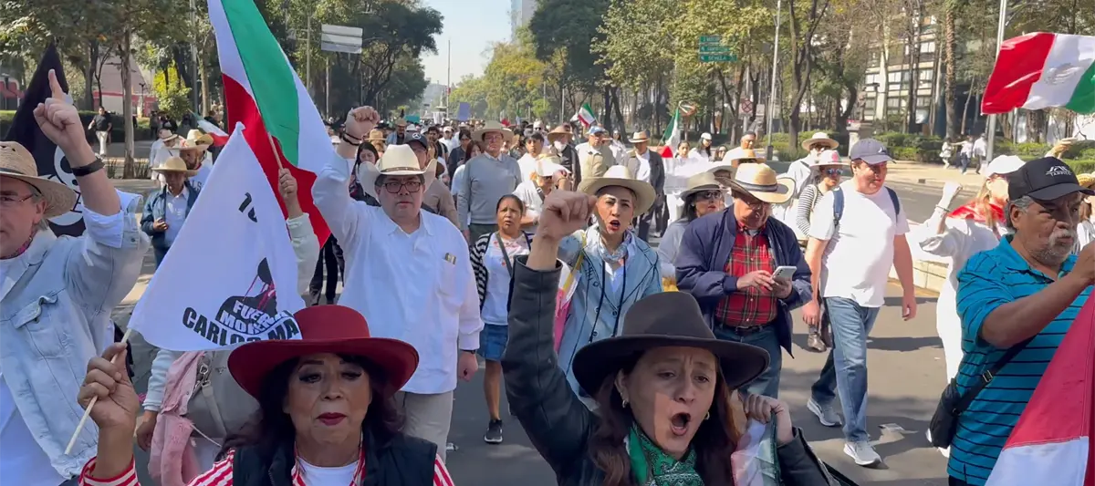 Frente Cívico Nacional marcha en apoyo al Movimiento del Sombrero