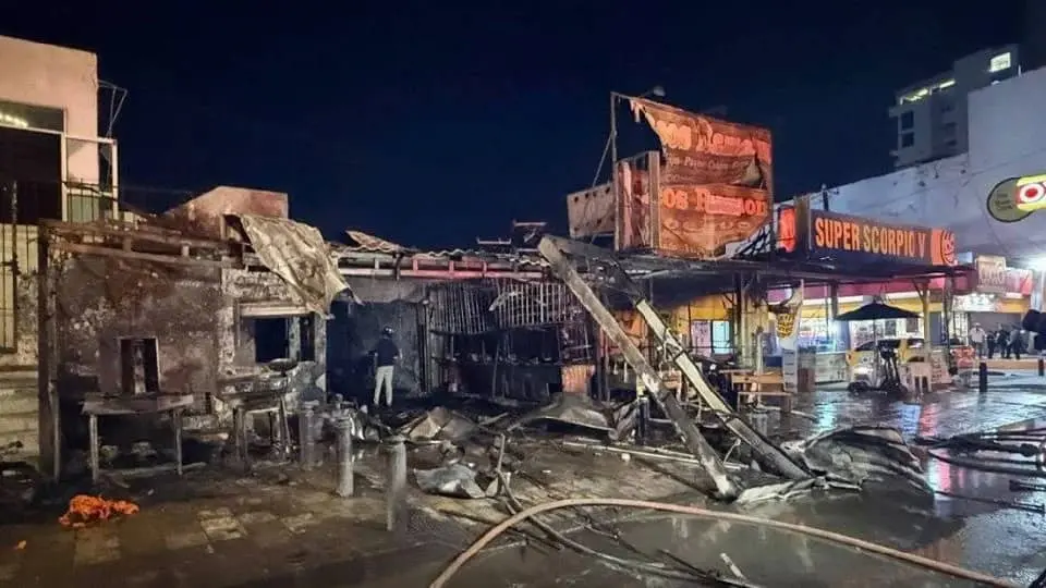 Explosión en taquería de Sinaloa deja 3 muertos y heridos