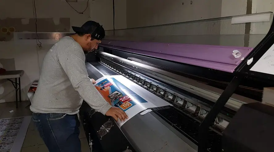 Llama Canagraf a contratar servicios de impresión a tabasqueños ante elecciones intermedias