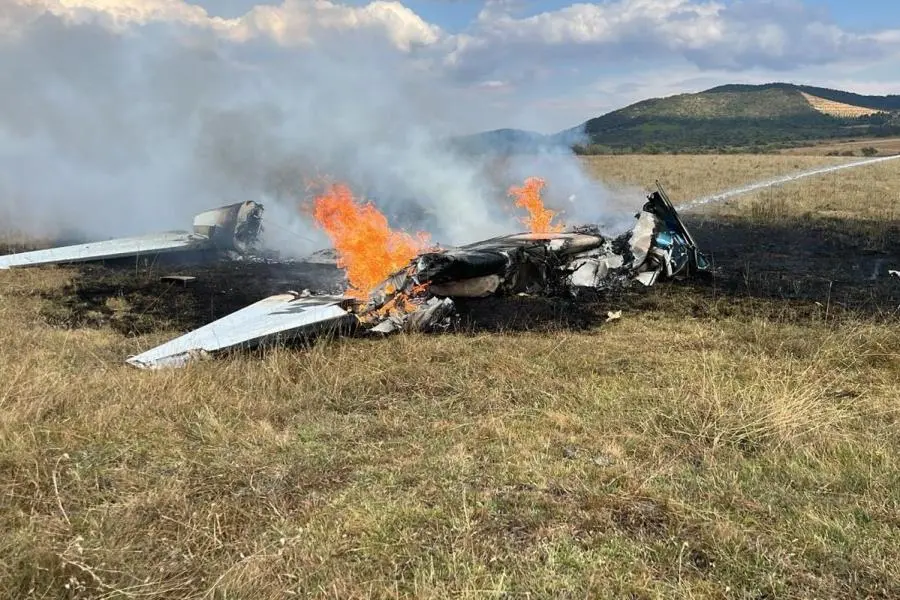 Se desploma avioneta en Purépero, Michoacán