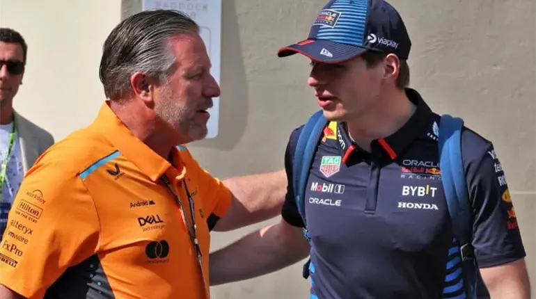 Verstappen suele "cruzar la línea": McLaren critica al neerlandés