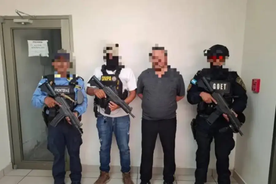 Por tráfico de drogas detienen a piloto mexicano en Honduras