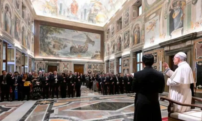 Llama Papa León XIV a trabadores de la salud a defender la dignidad en todas las etapas de la vida