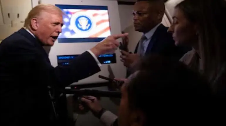 Trump llama "cerdita" a periodista que le preguntó por los archivos de Epstein