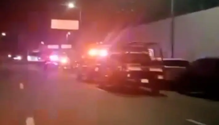 Trasladan a 59 internos del Creset al penal de Huimanguillo