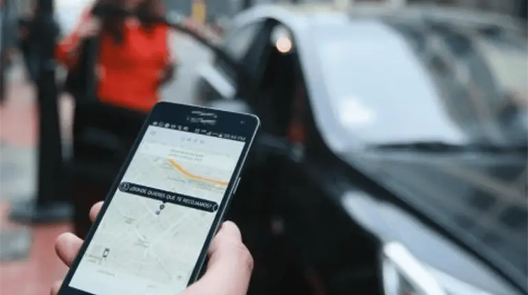 Anuncia Semovi regularización del servicio de transporte público por aplicación