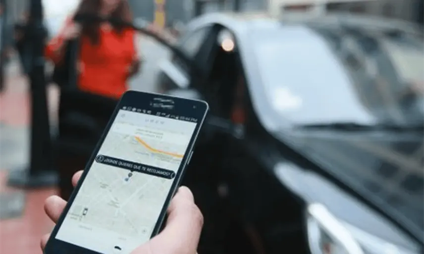 Anuncia Semovi regularización del servicio de transporte público por aplicación