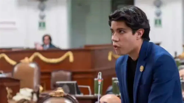 Edson Andrade denuncia persecución por parte de Sheinbaum